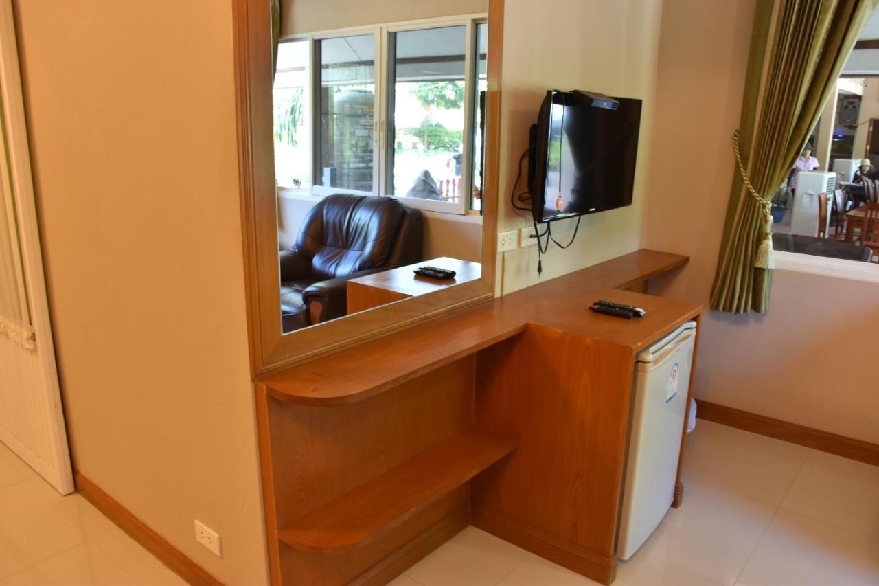 Darunee Resort Nakhon Nayok Bagian luar foto