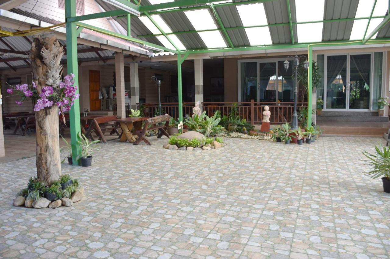 Darunee Resort Nakhon Nayok Bagian luar foto