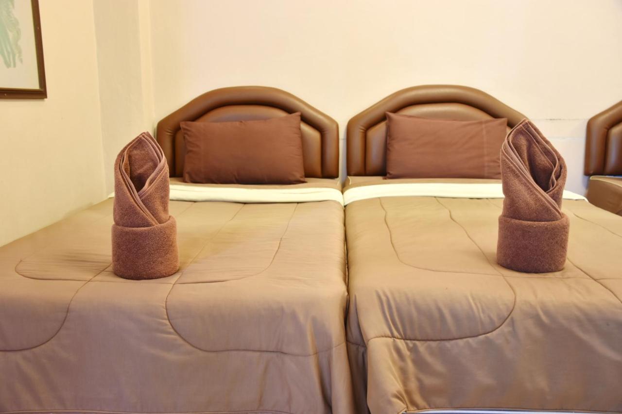 Darunee Resort Nakhon Nayok Bagian luar foto