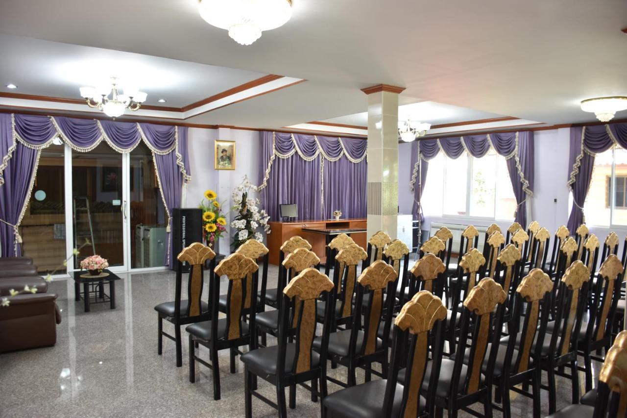 Darunee Resort Nakhon Nayok Bagian luar foto
