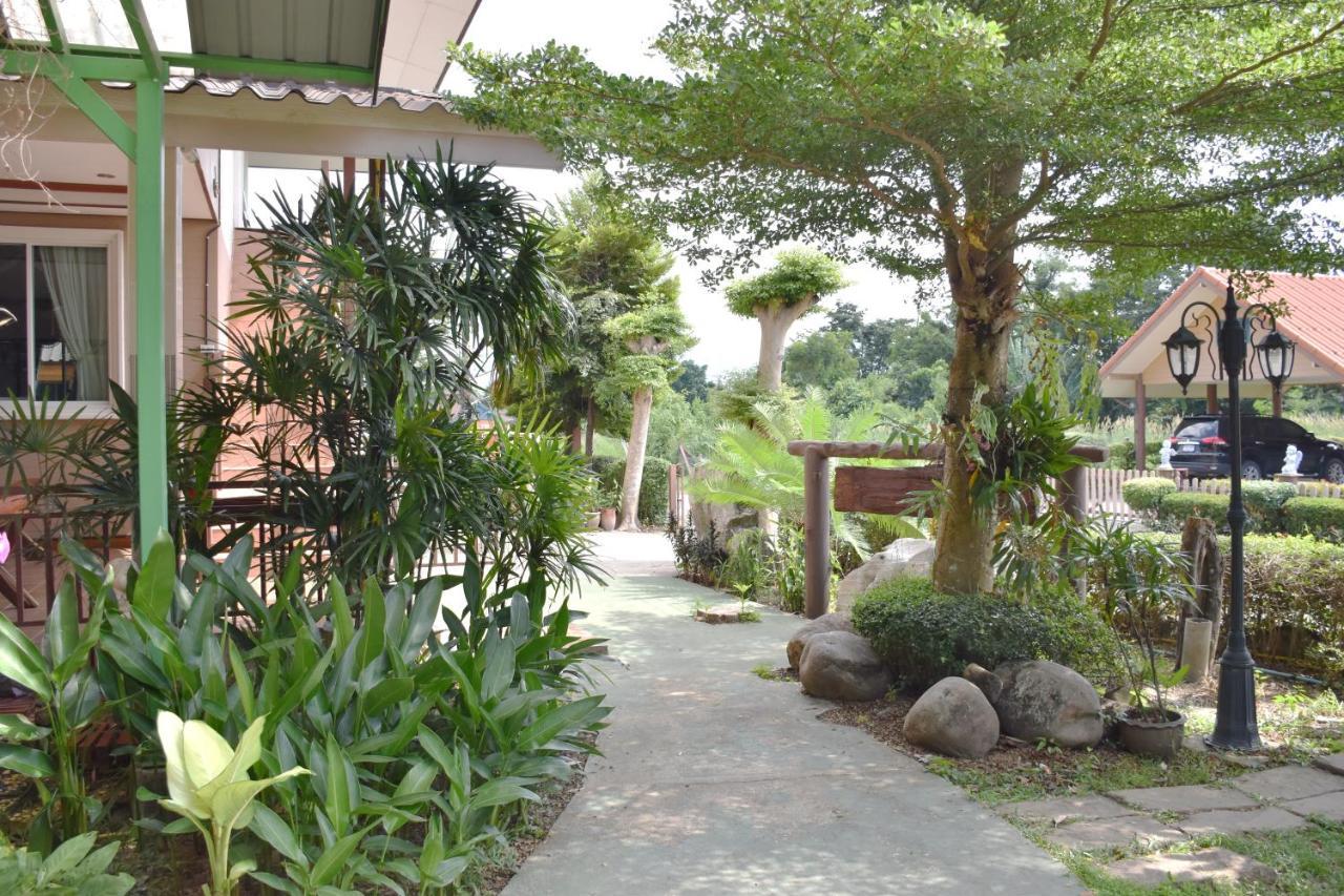 Darunee Resort Nakhon Nayok Bagian luar foto